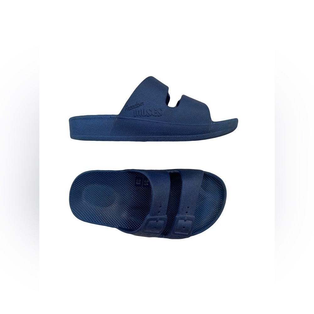 Freedom Moses Toddler Size 8/8.5 Navy Slides Sandles
